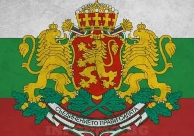 На този ден: Приет е настоящият герб на България