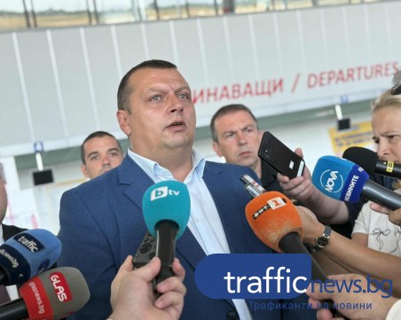 Зам.-министър Тодоров от Пловдив: Тежка остава ситуацията в Пирин, 140 пожара бушуват у нас