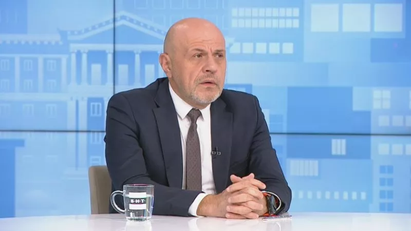 Томислав Дончев: ДПС - Ново начало не е част от управлението, а президентът се е самоопределил като опозиция
