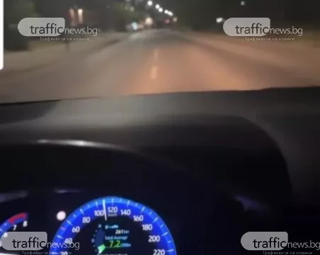 Младеж „лети” с бясна скорост по Коматевско шосе,  снима се и се хвали в социалните мрежи