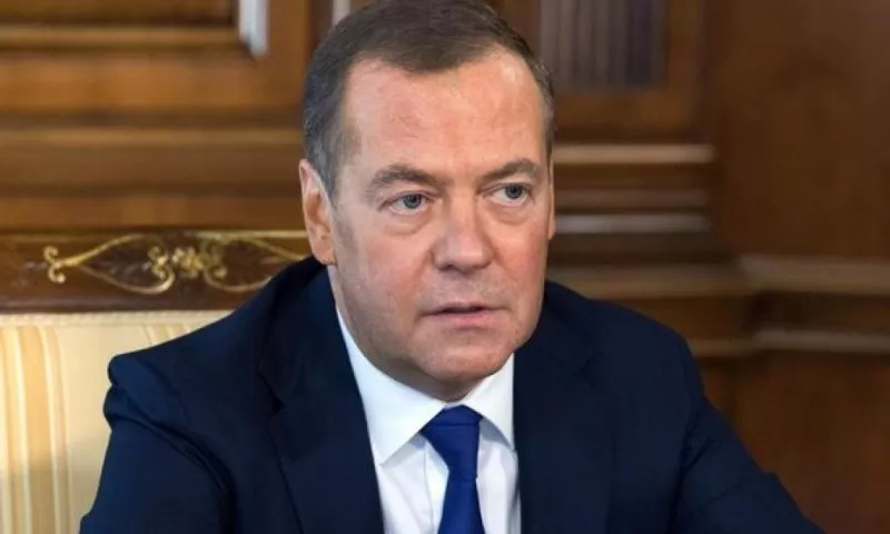 Медведев към Тръмп: Не забравяй, че Москва разполага с ядрени оръжия и може да ги използва