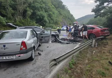 Тежка верижна катастрофа в Прохода на Републиката тази сутрин завърши