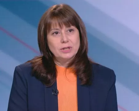 Велислава Делчева: Омбудсманът няма място в домовата книга. Не искам да бъда служебен премиер