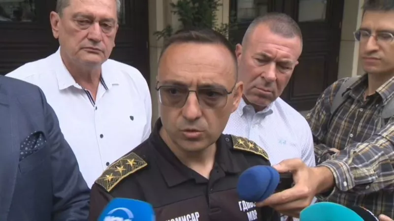 Джартов: Основното предизвикателство при пожара в Пирин беше ураганният вятър