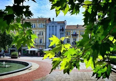 Слънчева и топла неделя очаква Пловдив Сутрешните температури са около