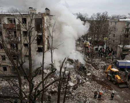 Кметът на Харков: Руските нападения са нанесли щети на 179 жилищни сгради за месец