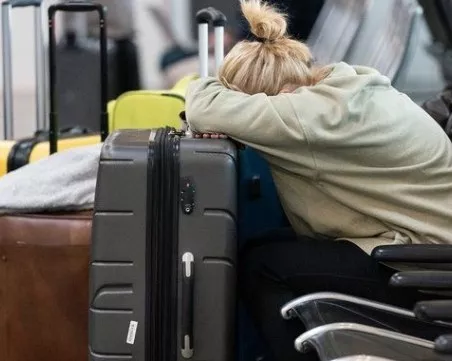 Мащабна схема за фалшиви екскурзии продължава да завлича стотици