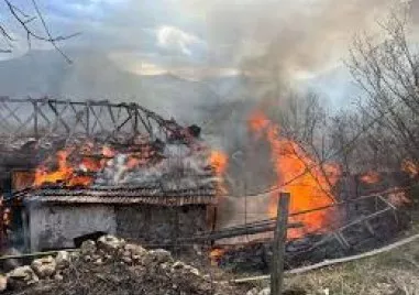 Продължава описването на щетите след огнената стихия която изпепели хиляди