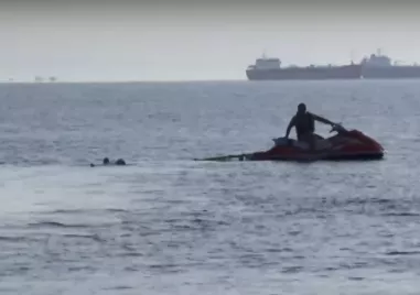 Спасители върнаха към живота две сестри на 16 и 18