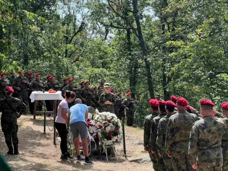 Българи от цялата страна извървяха последния път на Хаджи Димитър