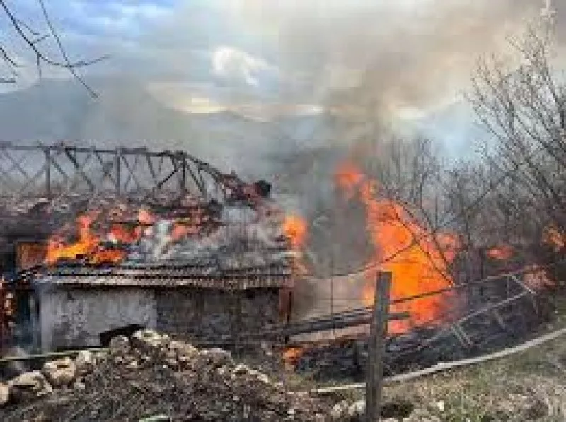 Продължава описването на щетите след пожарите в страната