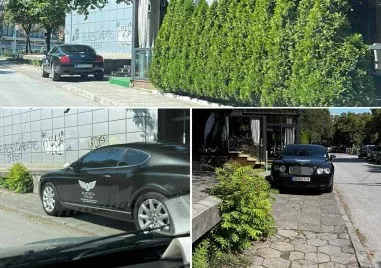 Шофьор на софийско Бентли заряза колата си необезпокоявано на тротоар
