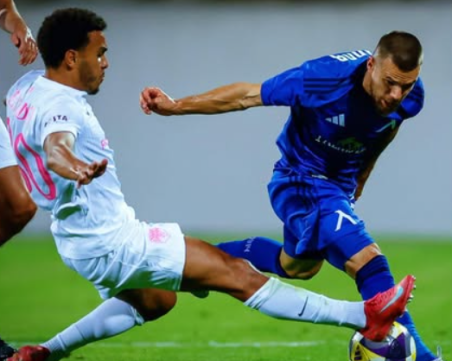 Късна драма донесе победа на Левски срещу Сабах