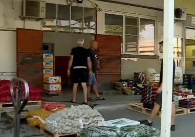 Борсата в Първенец е готова с двойното етикетиране, проблем има с част от касовите апарати