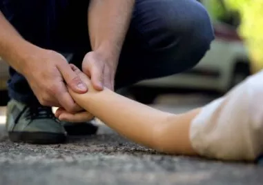 Лек автомобил блъсна седемгодишно дете в Кубрат съобщиха от ОД на МВР