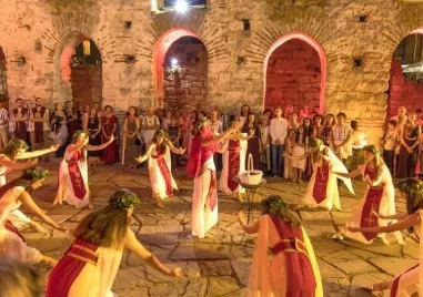 Отменят спектакъла Храмови мистерии в Старосел съобщиха отганизаторите на Фестивал Тракийски