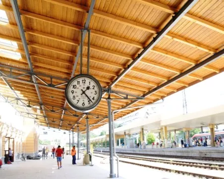 Осигуриха безплатен интернет за седемте най-големи гари в страната