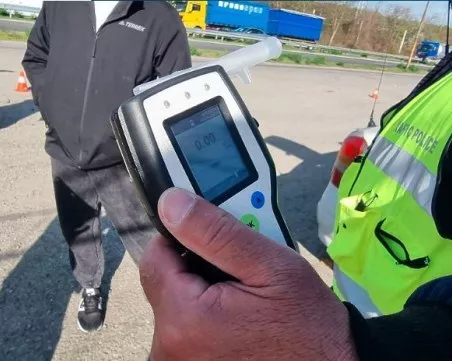 Спипаха шофьор с неадекватно поведение на пътя в центъра на Пловдив, дрегерът отчел 1,73 промила