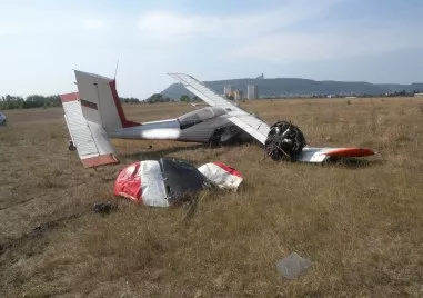 Малък самолет е катастрофирал в румънския град Арад предаде Аджерпрес