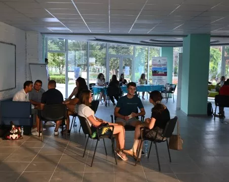 Пловдивски младежи се събират за празник с „Жива библиотека