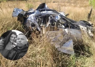 Мъж и жена загинаха докато правят секс в колата си