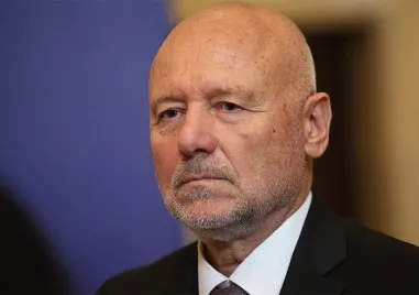 Вашингтон води преговори с Москва за среща между Доналд Тръмп