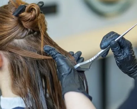 Какво не трябва да правим след като си боядисаме косата