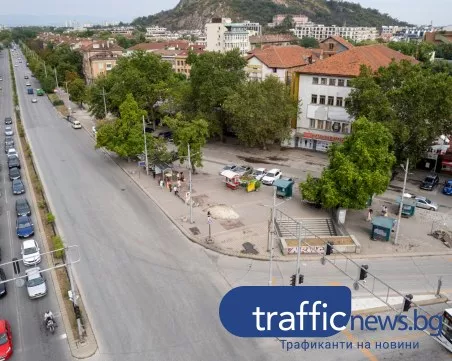 Стесняват бул. „Христо Ботев