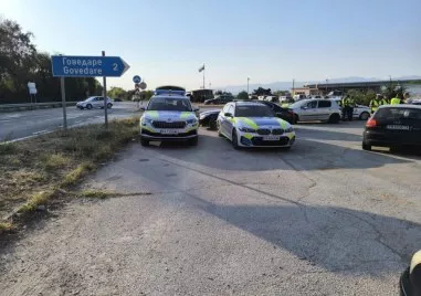 Специализирана полицейска операция по метода широкообхватен контрол се провежда при