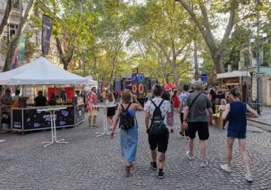 Концерти на артисти от цял свят, спорт, гейминг и кулинария на Station Street Festival в Пловдив