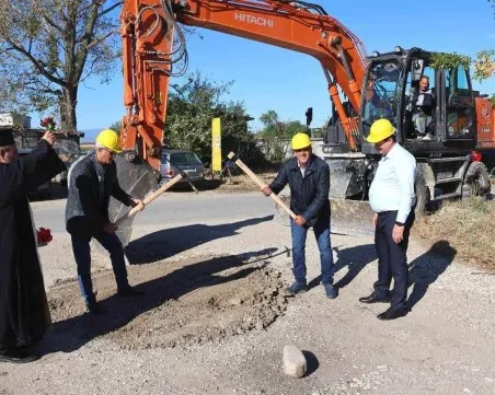 Затварят за ремонт от 14 август главния път в Костиево