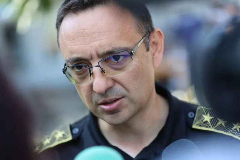 Джартов: За денонощие имаме 159 нови пожара - не намаляваме броя