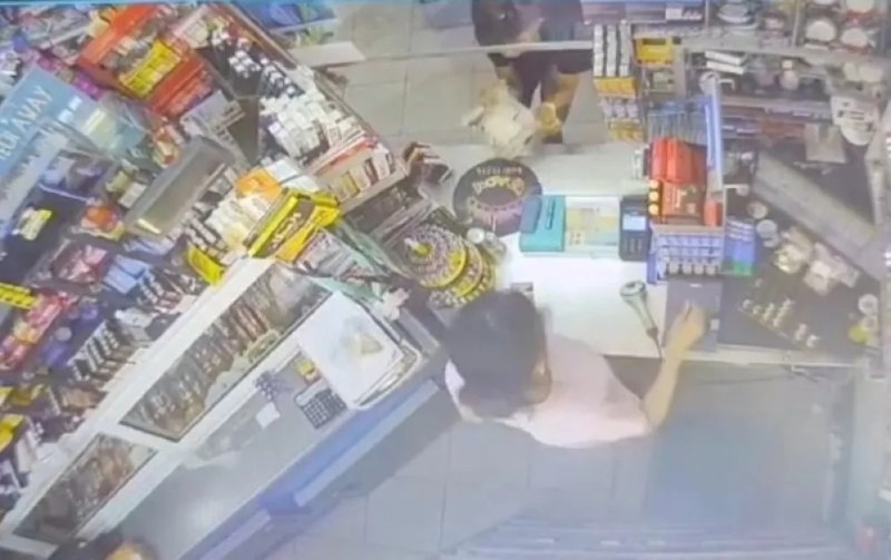 Откраднаха кутия с дарения за лечението на болно дете в Казанлък