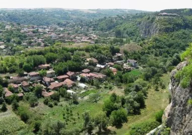Готово е съоръжението, с което асеновградското село Червен ще получава питейна вода