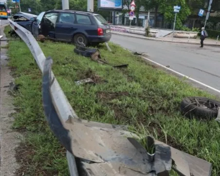 Двама души са загинали, а 39 са ранени при катастрофи през последното денонощие