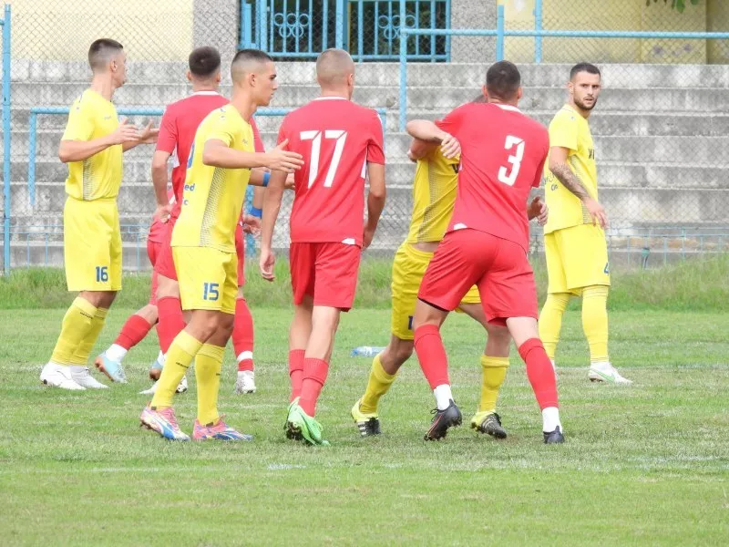 Марица и Спартак продължават напред за Купата