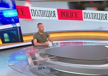 В сряда стана ясно че полицията издирва трима от групата
