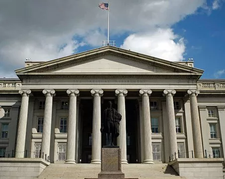 Преди срещата в Аляска: САЩ временно отменят част от санкциите върху Русия