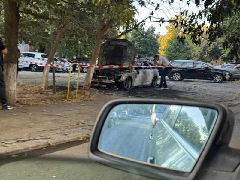 Запалиха колата на шефа на полицията в Козлодуй