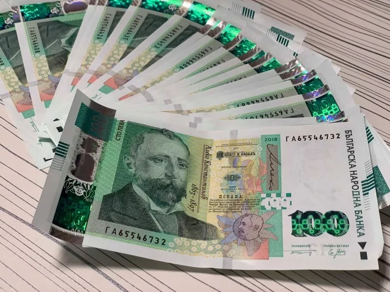 Варна изпревари Пловдив по средна заплата от 2348 лв. и се нарежда на второ място след София