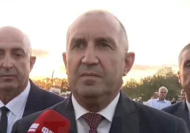 Президентът Румен Радев коментира провелата се в Аляска среща между