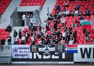 Ръководството на Славия поиска извинение от част от привържениците на