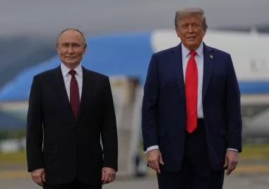 Документи с обозначения на Държавния департамент на САЩ открити в