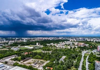 Понижение на температурите в Пловдив, очакват се валежи