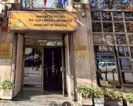 Здравните власти за трагедията в Несебър: Линейката е била оборудвана, проверяваме случая
