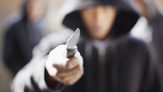 Мъж е наръган в София, нападателят – на 26 години