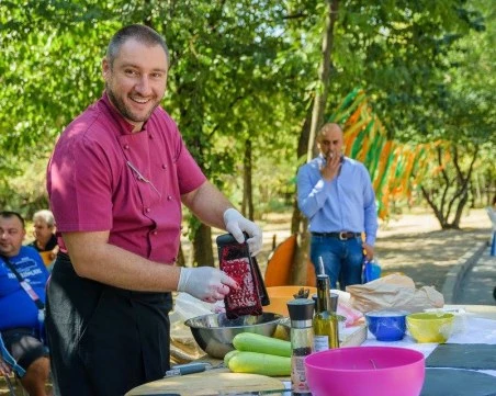 Вкусът на миналото: Шеф Росен Чакъров връща забравените пловдивски рецепти