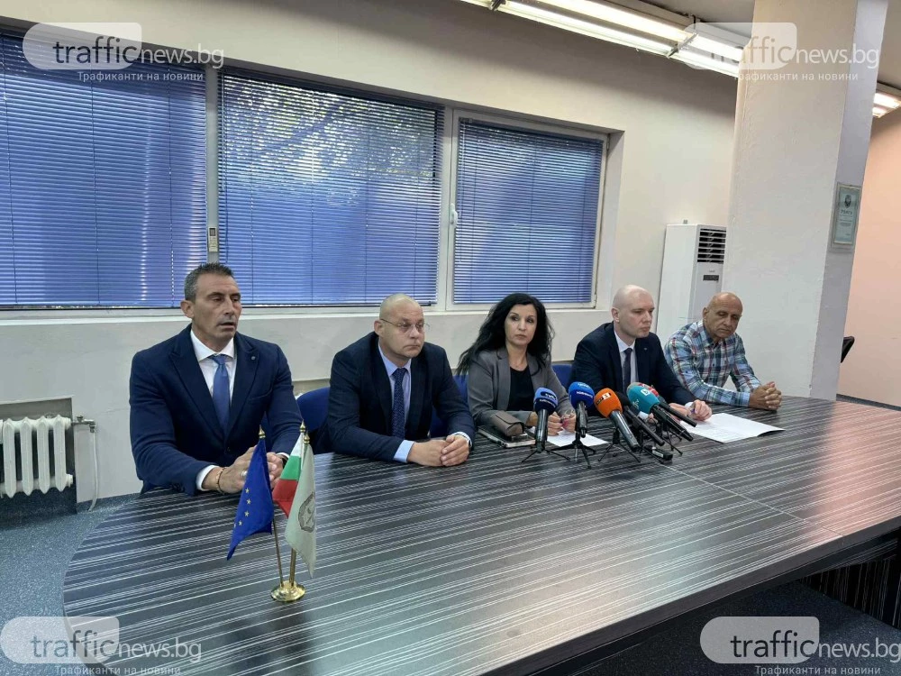 Убиецът от Първомай като Рамбо: Оборудван с много ножове и специални дрехи