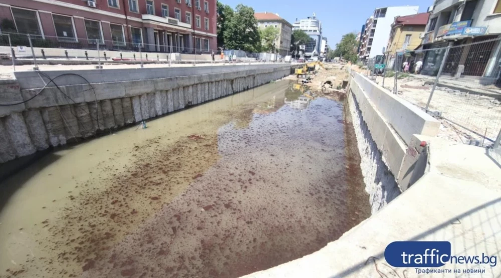 Спешна среща свика рано тази сутрин кметът на Пловдив Костадин