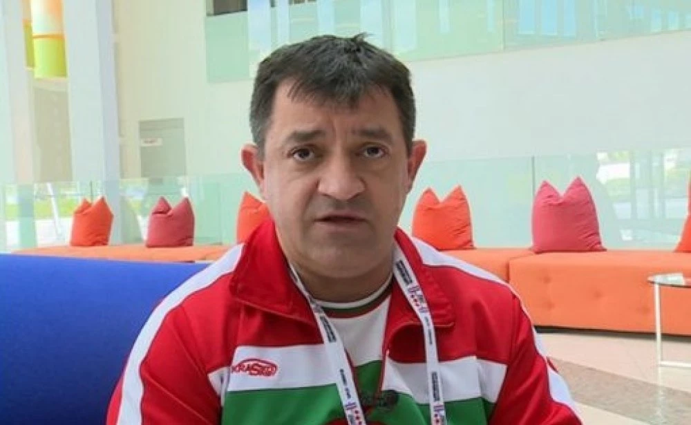 Предадоха на съд олимпийския шампион Иван Иванов и синът му